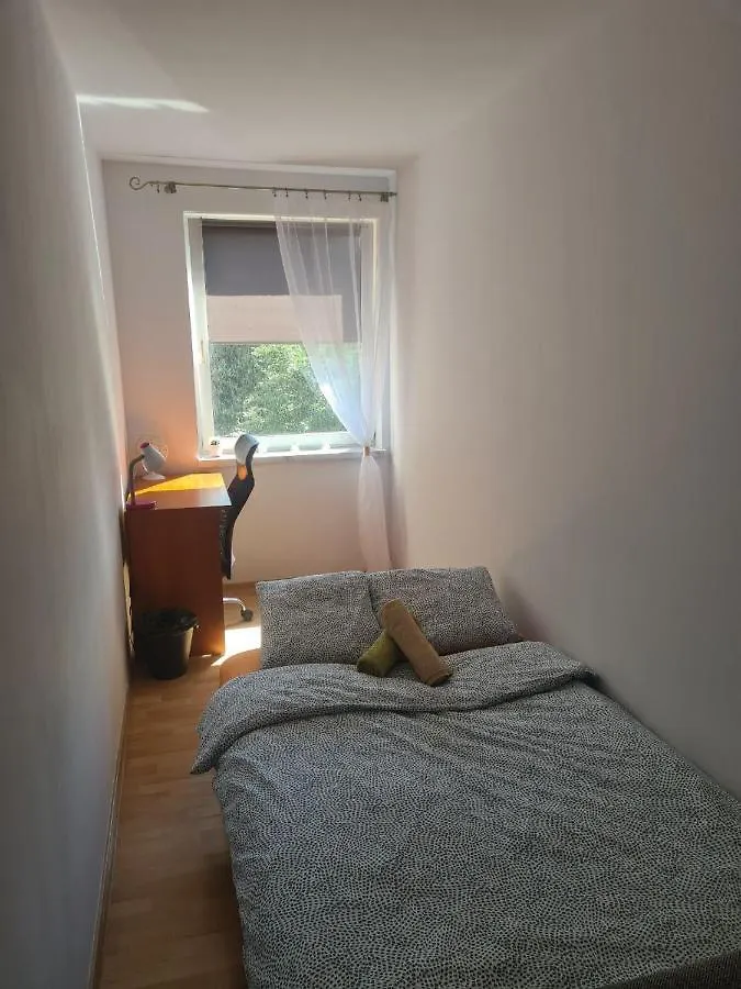 Hostel Sweet Home & Sweet Cats & Fast Internet Wrocław Polen