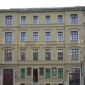  Hostal 33